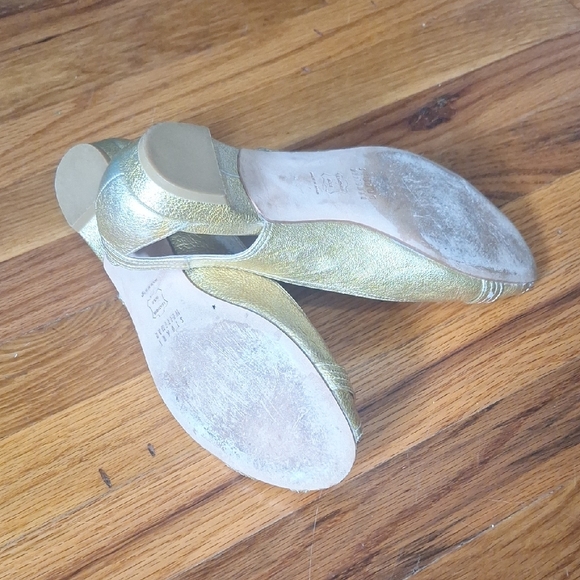 SOLD - Picture 3 of 3